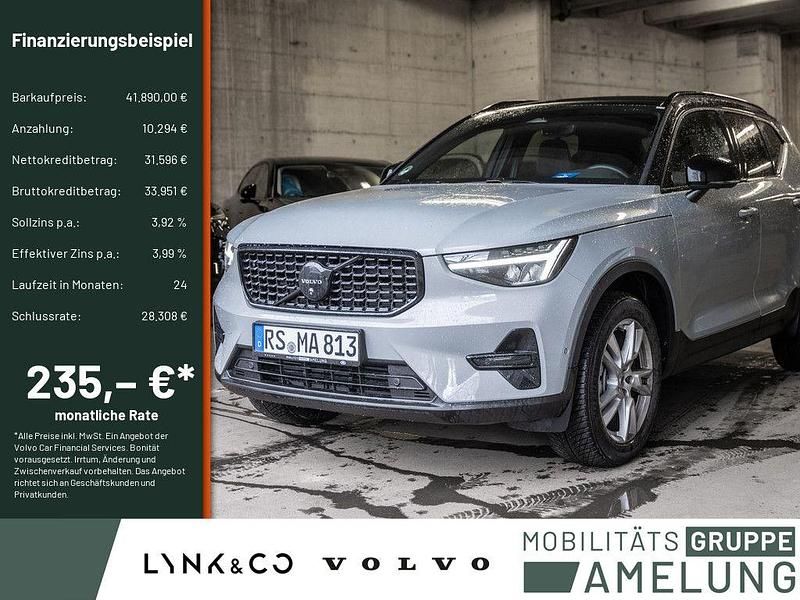 Neu Volvo XC40 Plus 163 PS (119 kW) 2026 Vapour grey SUV