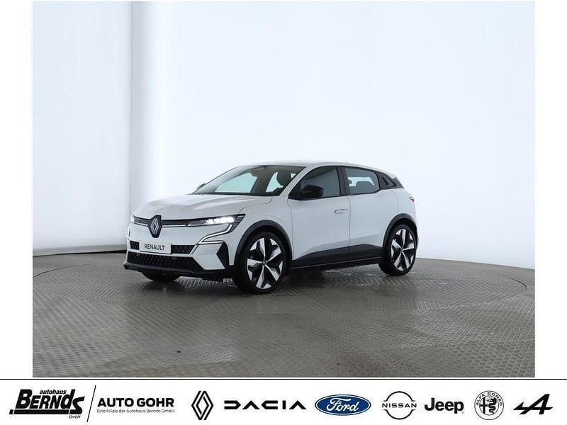 Gebraucht Renault Mégane Equilibre 96 kW (131 PS) 2022 Weiß Limousine