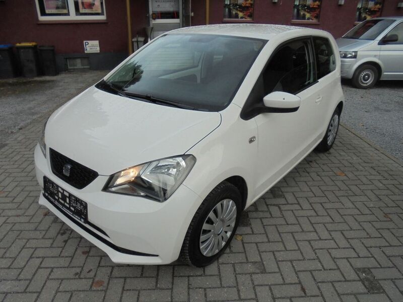 "candy" weiss Gebraucht 2012 Seat Mii Reference Kleinwagen | 4.999 € (Etwas zu teuer) - Bild 1/4