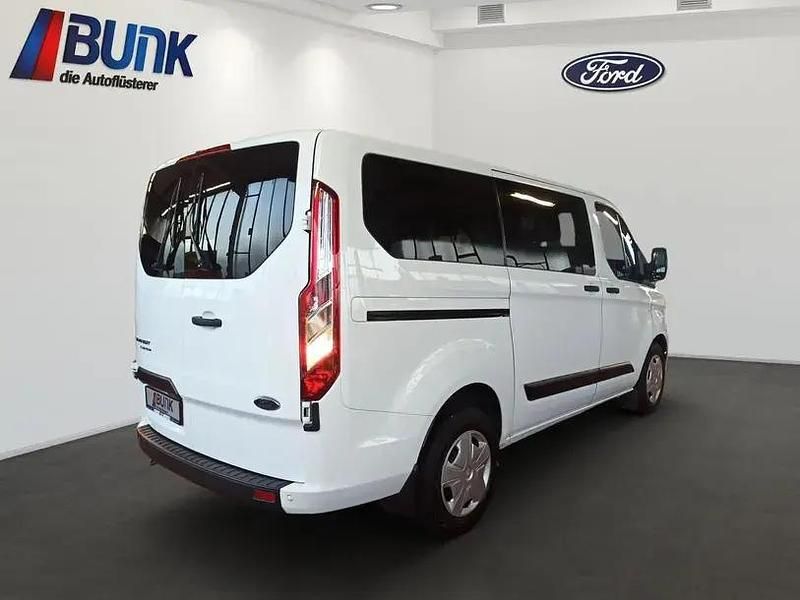 Gebraucht Ford Transit Custom Trend 150 PS (110 kW) 2023 Frostweiß Van