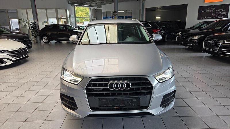 Grau Gebraucht 2016 Audi Q3 Sport SUV | 16.700 € (Guter Preis) - Bild 1/4