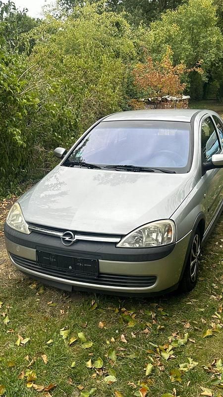 Silber Gebraucht 2002 Opel Corsa Kleinwagen | 1.800 € (Fairer Preis) - Bild 1/4
