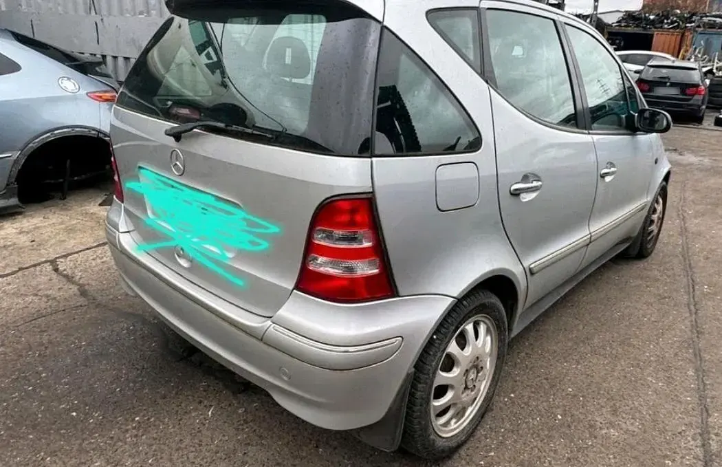 Gebraucht Mercedes A160 102 PS (75 kW) 2004 Silber Van / Kleinbus