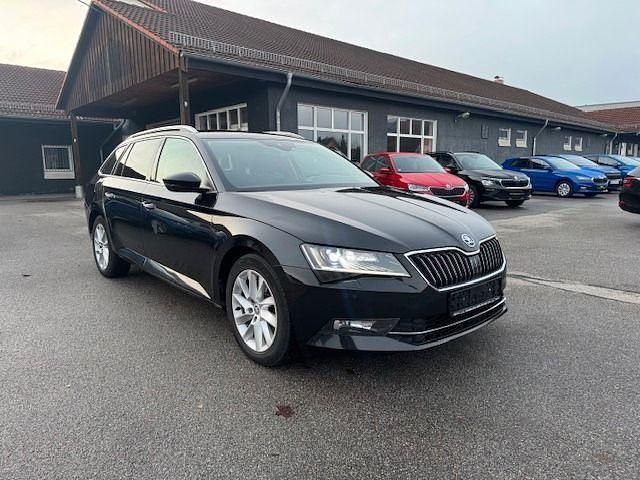 Gebraucht Skoda Superb Style 190 PS (139 kW) 2018 Schwarz Kombi