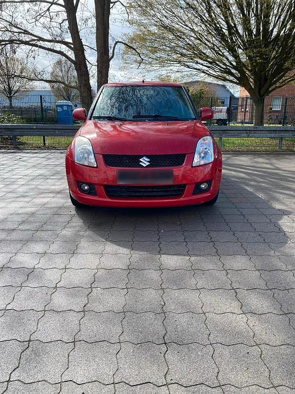 Gebraucht Suzuki Swift 93 PS (68 kW) 2009 Rot Kleinwagen