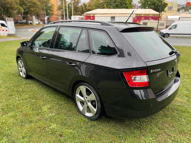 Gebraucht Skoda Fabia 110 PS (80 kW) 2015 Schwarz Kleinwagen