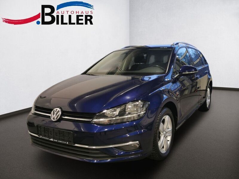 Blau metallic Gebraucht 2020 VW Golf VII Kombi | 18.400 € (Etwas zu teuer) - Bild 1/4