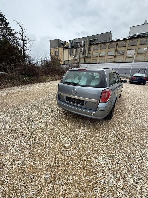 Gebraucht Opel Astra 101 PS (74 kW) 2004 Grau Kombi