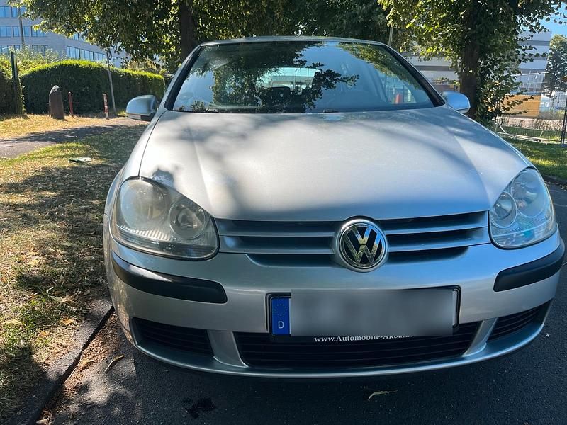 Silber Gebraucht 2008 VW Golf V Kleinwagen | 2.500 € (Superpreis) - Bild 1/4