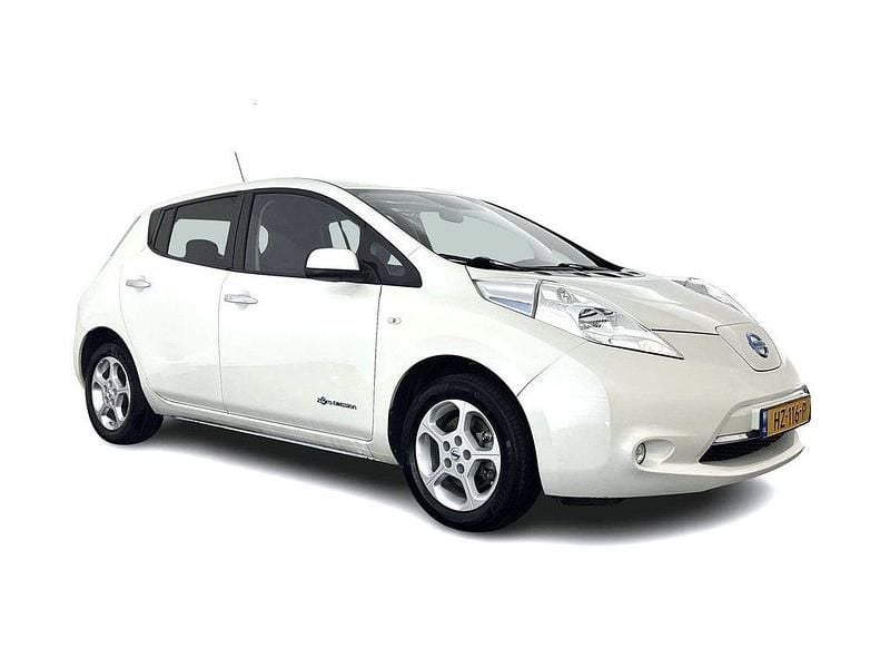 Gebraucht Nissan Leaf Acenta 80 kW (109 PS) 2016 Weiß Kleinwagen