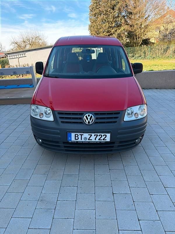 Gebraucht VW Caddy Life 102 PS (75 kW) 2009 Rot Van / Kleinbus