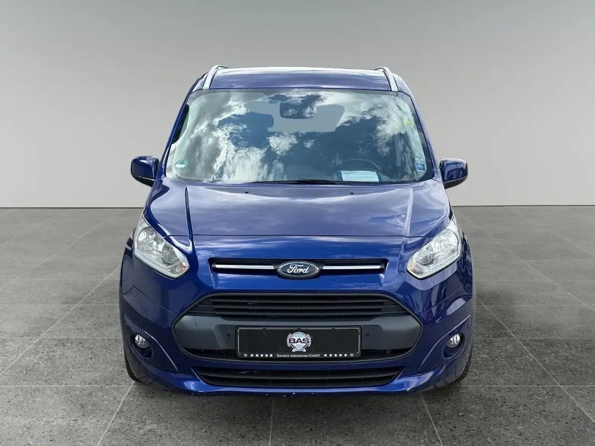 Gebraucht Ford Tourneo Titanium 120 PS (88 kW) 2017 Blau Van / Kleinbus