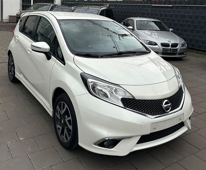 Gebraucht Nissan Note Acenta 98 PS (72 kW) 2015 Weiß Van / Kleinbus