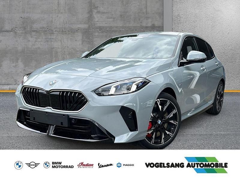 Neu BMW 123 Performance 204 PS (150 kW) 2025 M brooklyn grau metallic Kleinwagen