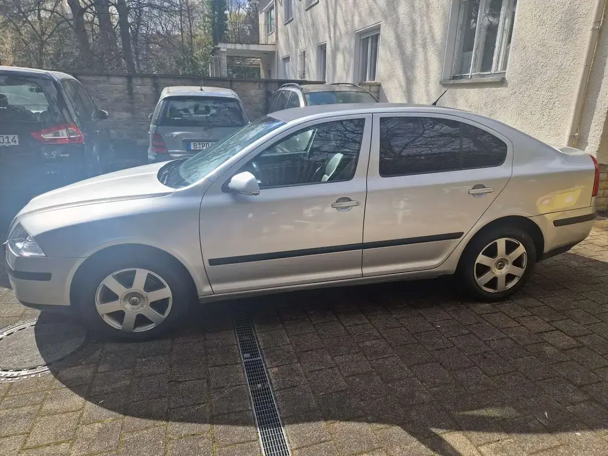 Gebraucht Skoda Octavia Elegance 150 PS (110 kW) 2006 Silber Limousine