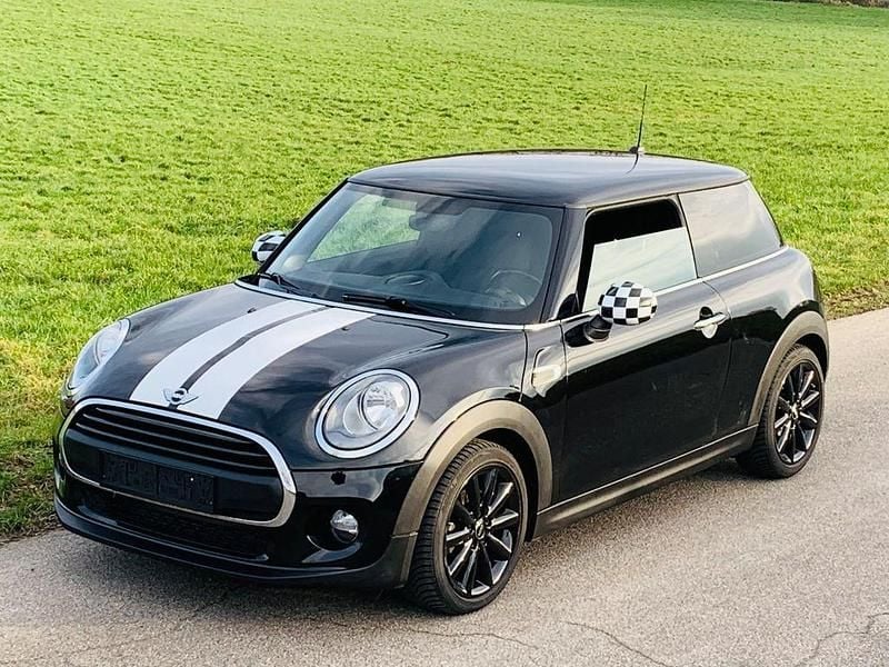 Gebraucht Mini ONE 75 PS (55 kW) 2017 Schwarz Kleinwagen