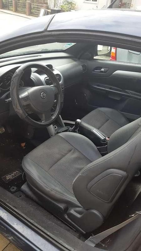 Gebraucht Opel Tigra 125 PS (91 kW) 2006 Grau Cabrio