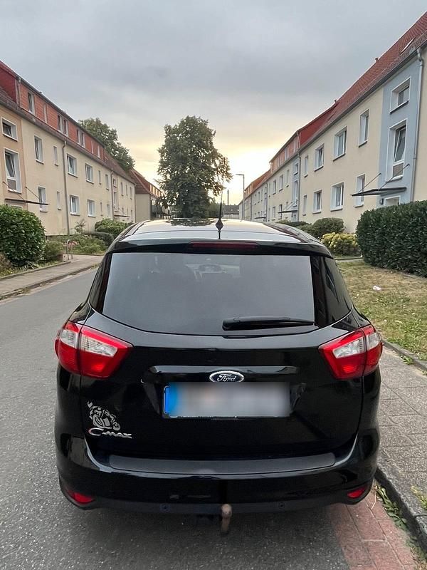 Gebraucht Ford C-MAX 140 PS (102 kW) 2015 Schwarz Van / Kleinbus