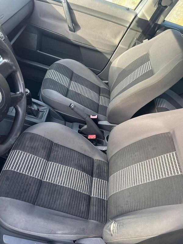 Gebraucht VW Polo 101 PS (74 kW) 2006 Silber Kleinwagen