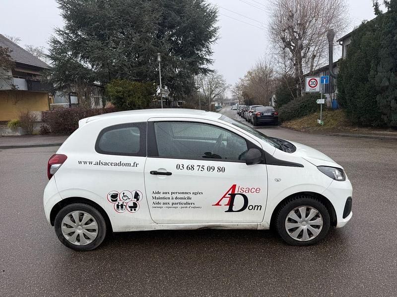 Gebraucht Peugeot 108 Access 69 PS (50 kW) 2018 Weiß Kleinwagen