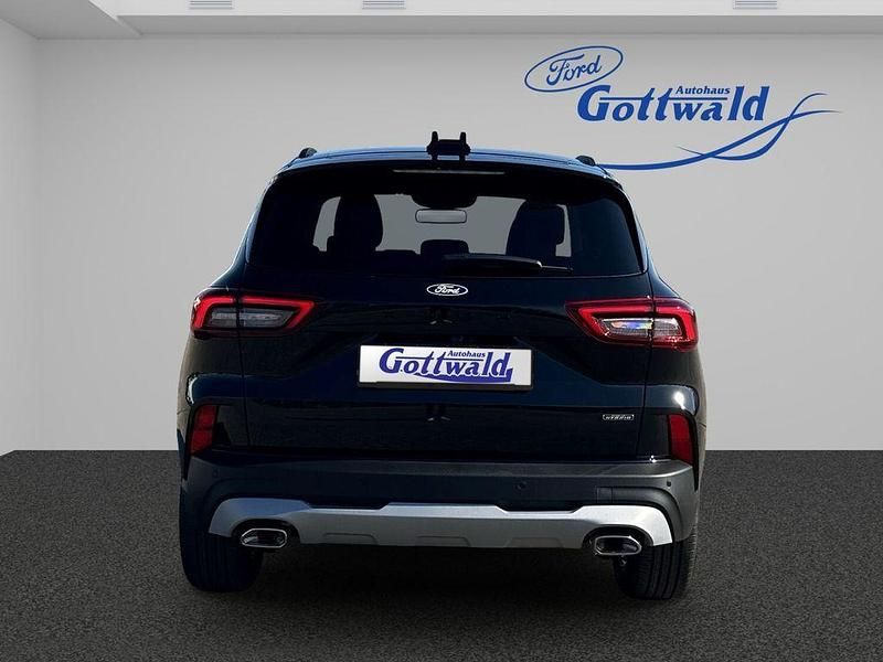 Neu Ford Kuga Active X 242 PS (177 kW) 2026 Obsidianschwarz metallic SUV