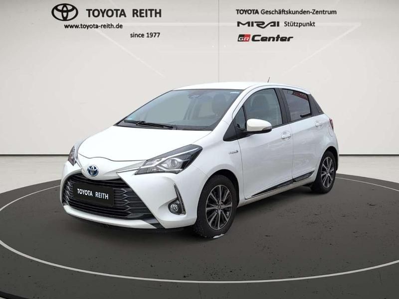 Gebraucht Toyota Yaris Hybrid Team 101 PS (74 kW) 2020 Schneeweiß Kleinwagen