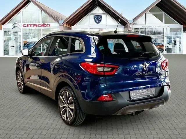 Gebraucht Renault Kadjar Bose Edition 131 PS (96 kW) 2016 Blau SUV