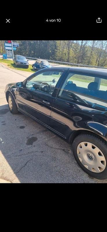 Second-hand VW Golf Basis 75 CP (55 kW) 2000 Negru Coupe