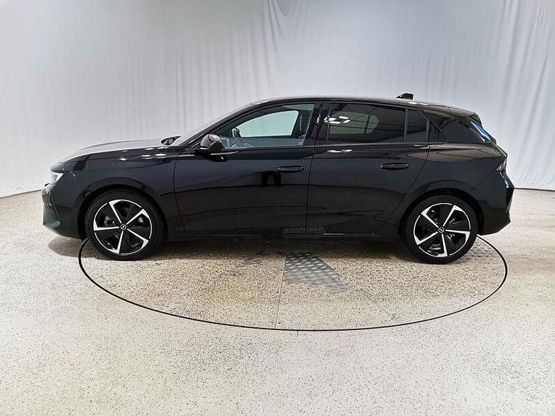 Gebraucht Opel Astra GS Line 136 PS (100 kW) 2024 Schwarz perla Limousine