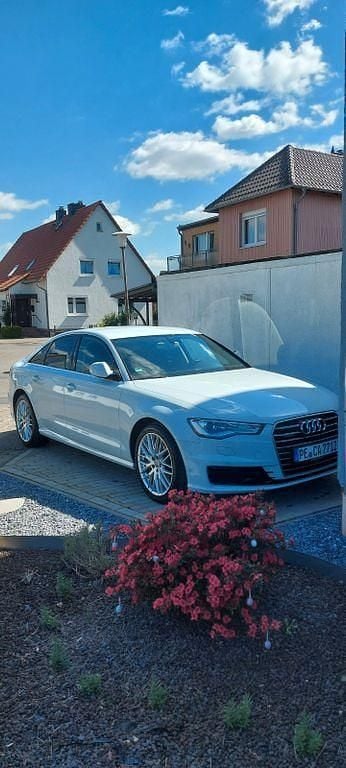 Gebraucht Audi A6 Ambiente 218 PS (160 kW) 2015 Weiß Limousine