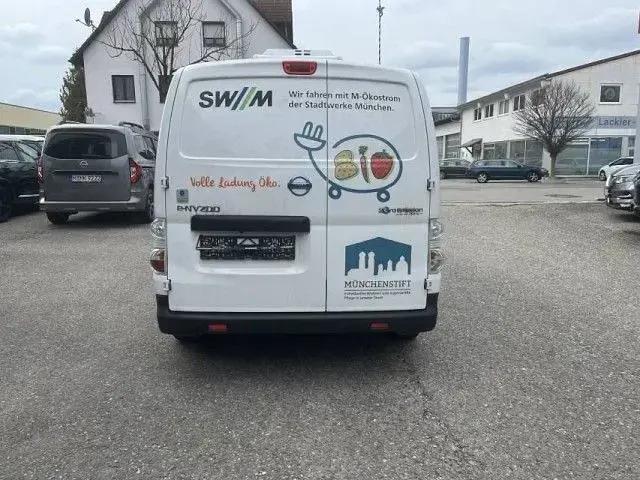 Gebraucht Nissan e-NV200 Comfort 80 kW (109 PS) 2021 Weiß Van / Kleinbus
