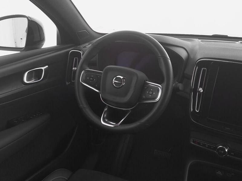 Gebraucht Volvo C40 Plus 169 kW (231 PS) 2022 Silber SUV