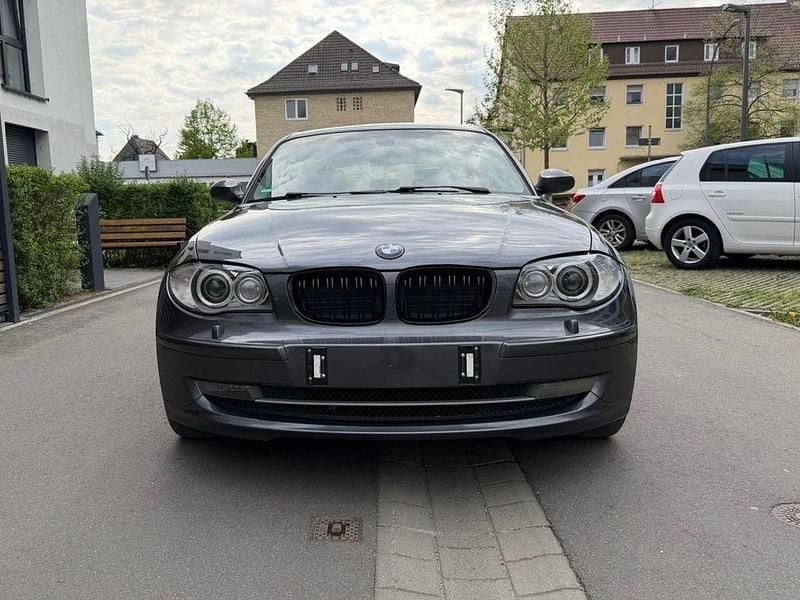 Gebraucht BMW 120 Advantage 177 PS (130 kW) 2007 Grau Kleinwagen