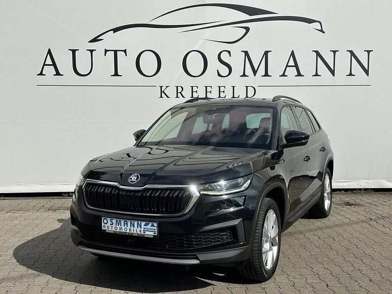 Schwarzmagic perleffekt Gebraucht 2022 Skoda Kodiaq Tour SUV | 25.920 € (Guter Preis) - Bild 1/4