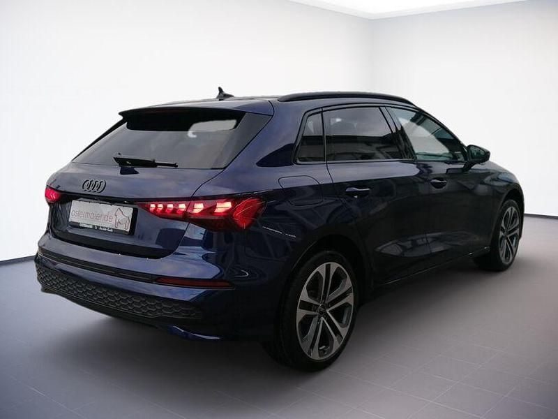 Gebraucht Audi A3 Advanced Plus 177 PS (130 kW) 2025 Navarrablau metallic Limousine