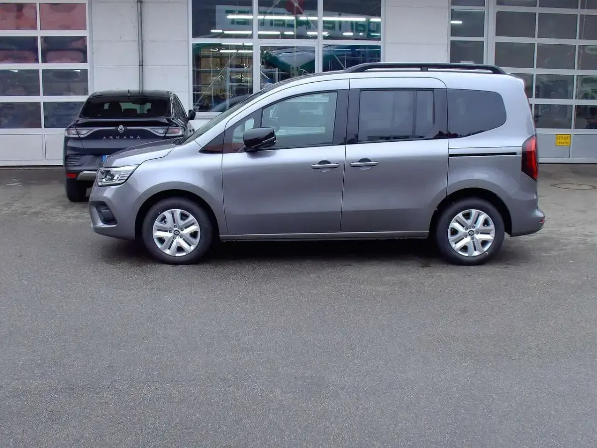Neu Renault Kangoo Techno 131 PS (96 kW) 2025 Stahlgrau metallic Van / Kleinbus