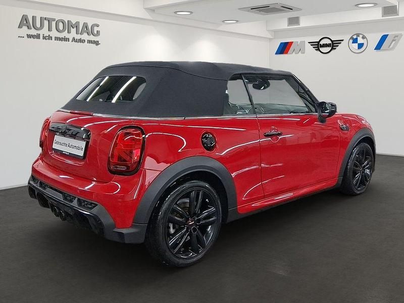 Gebraucht Mini Cooper S Cabriolet 178 PS (130 kW) 2023 Chili red Cabrio