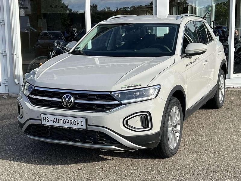 Gebraucht VW T-Roc Style 150 PS (110 kW) 2025 Ascotgrau SUV