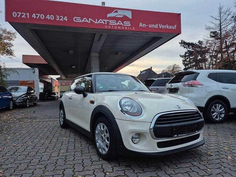 Weiß Gebraucht 2015 Mini ONE Kleinwagen | 5.800 € (Fairer Preis) - Bild 1/4