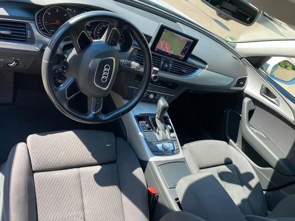 Gebraucht Audi A6 190 PS (139 kW) 2015 Weiß Kombi