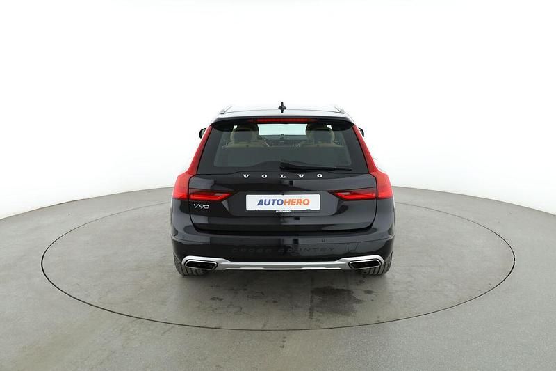 Gebraucht Volvo V90 CC Pro 254 PS (186 kW) 2017 Schwarz Kombi