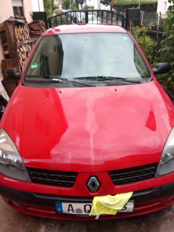 Rot Gebraucht 2001 Renault Clio II Kleinwagen | 249 € - Bild 1/4