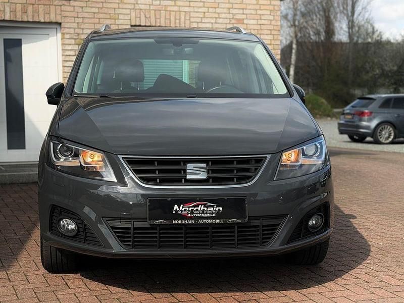 Gebraucht Seat Alhambra Style 150 PS (110 kW) 2016 Grau Van / Kleinbus