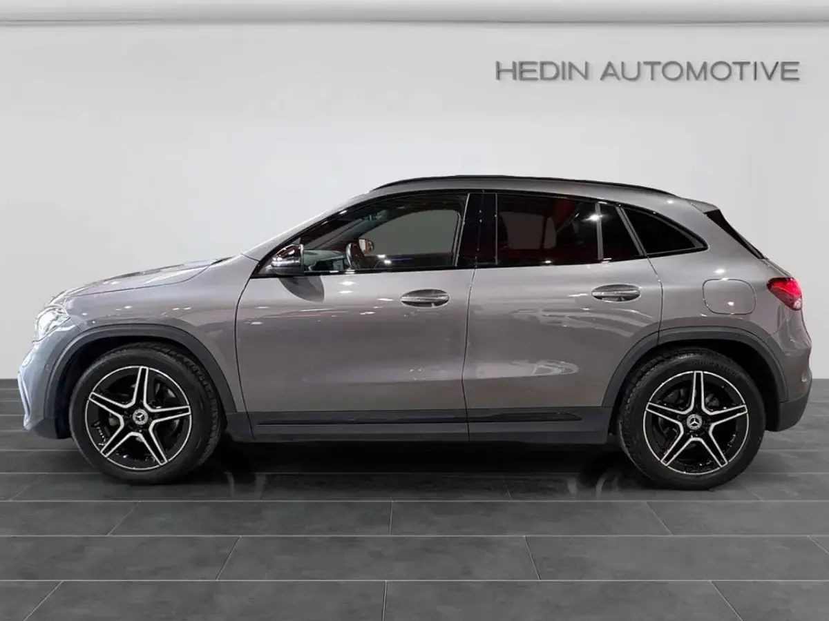 Gebraucht Mercedes GLA200 AMG 163 PS (119 kW) 2023 Grau SUV