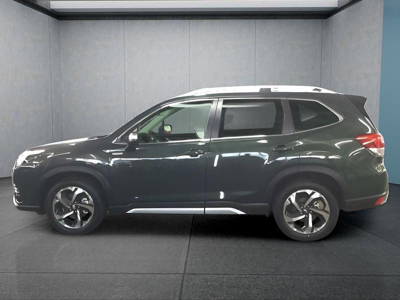 Gebraucht Subaru Forester 150 PS (110 kW) 2024 Grün SUV