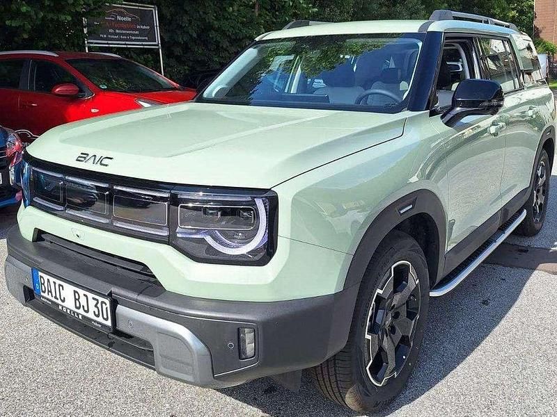 Grün Gebraucht 2025 Baic BJ30 SUV | 33.990 € (Fairer Preis) - Bild 1/4
