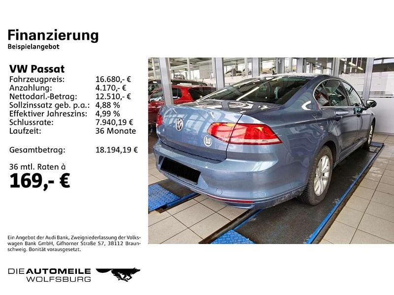 Gebraucht VW Passat Comfortline 150 PS (110 kW) 2014 Harvard blue metallic (metallic) Limousine