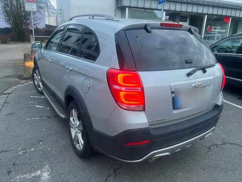Gebraucht Chevrolet Captiva 184 PS (135 kW) 2014 Grau SUV