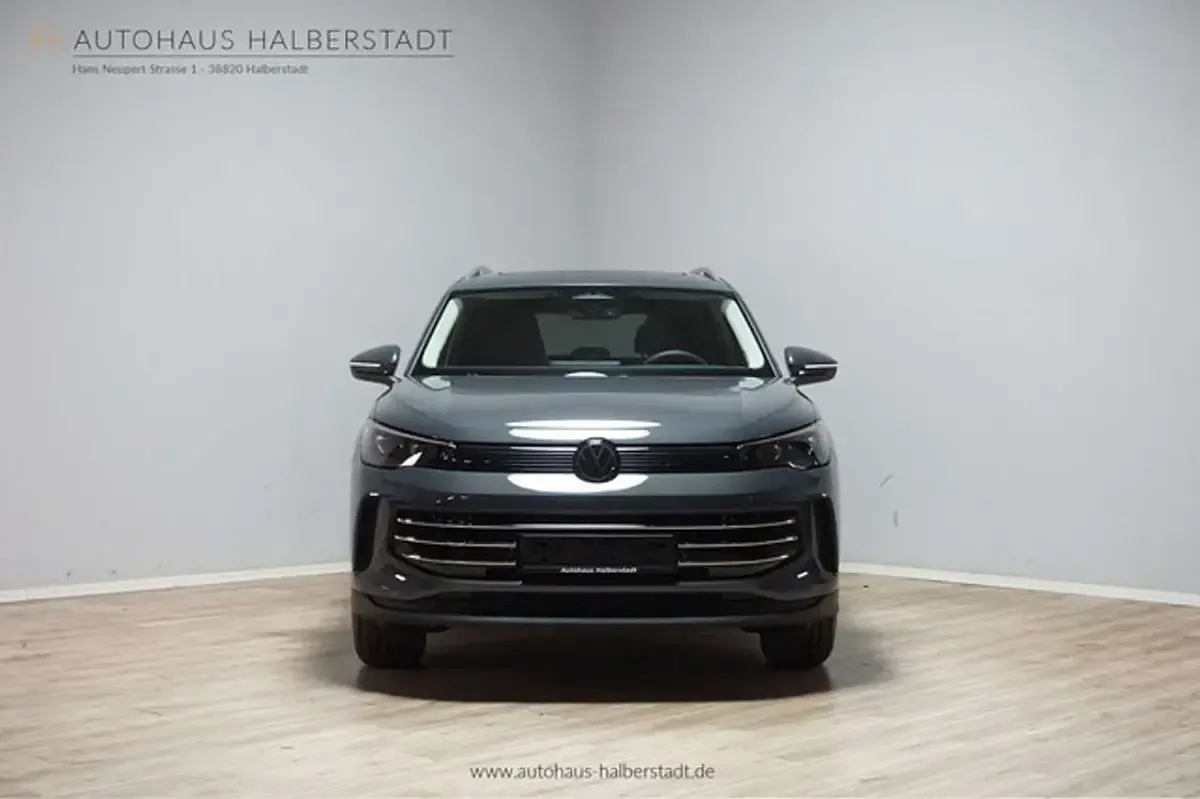 Ny VW Tiguan Elegance 193 HK (141 kW) 2026 Grå SUV