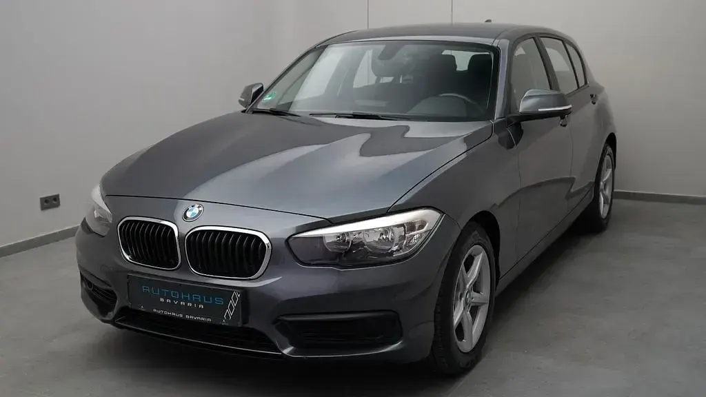 Gebraucht BMW 116 Sport Line 109 PS (80 kW) 2017 Grau Kleinwagen